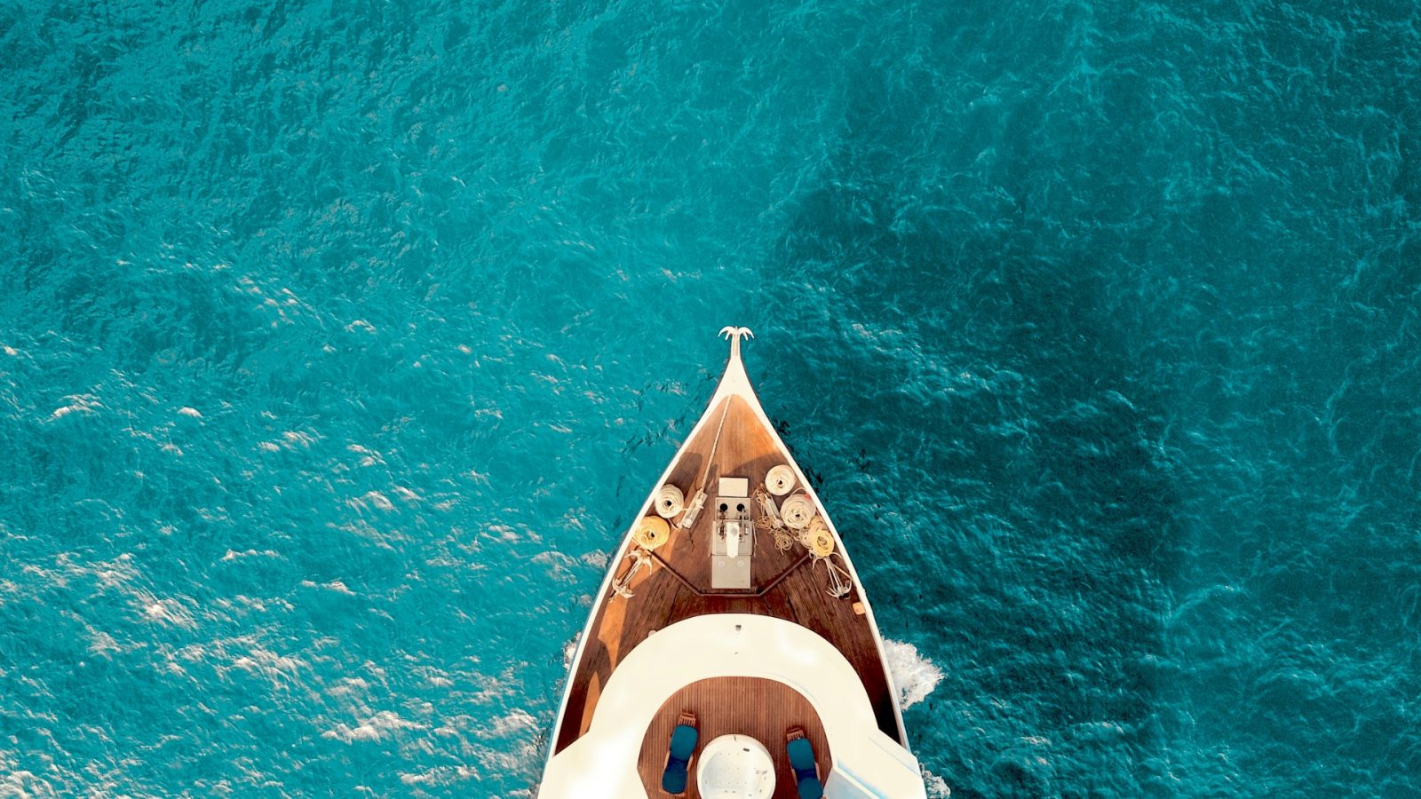Exploring the World: The Benefits of Travel and Tourism